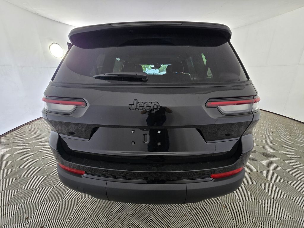 new 2025 Jeep Grand Cherokee L car, priced at $34,375