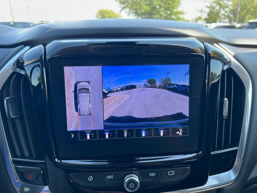 Used 2020 Chevrolet Traverse SUV