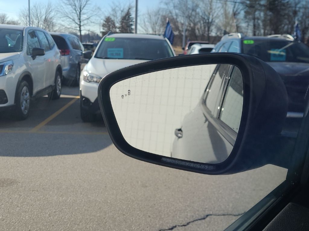 used 2022 Ford Escape car, priced at $17,034