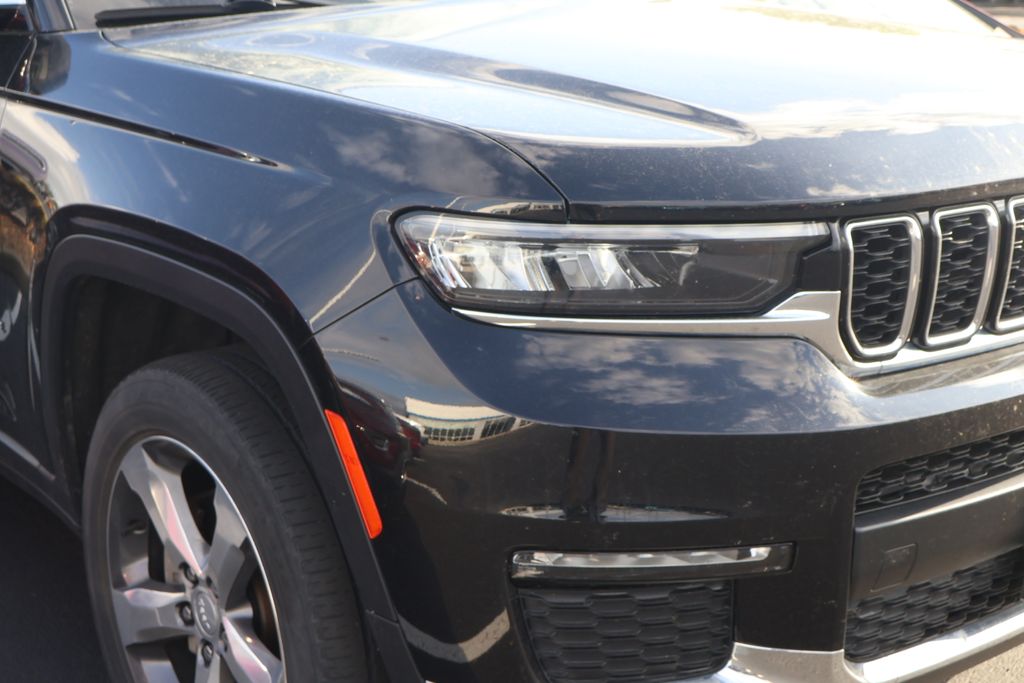 Thumbnail: 2022 Jeep Grand Cherokee L - 4