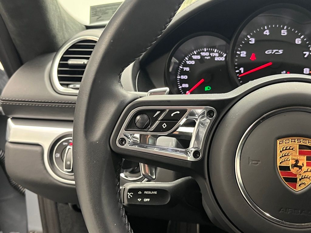 Thumbnail: 2023 Porsche 718 Cayman - 13