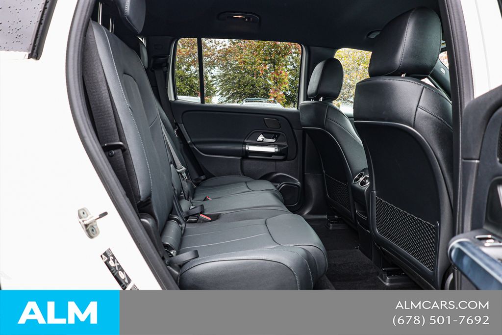 Used 2024 White Mercedes-Benz 250+ image 23