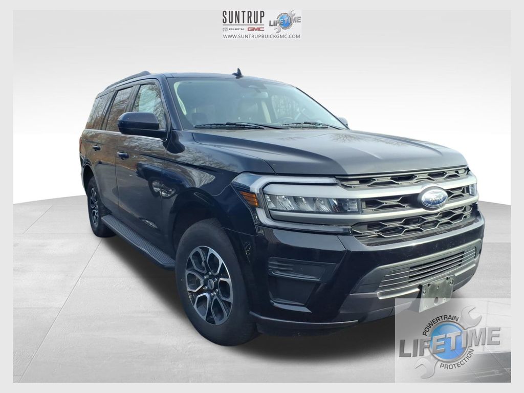 2024 Ford Expedition XLT 4WD