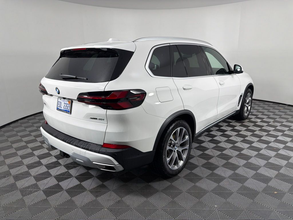 Thumbnail: 2026 BMW X5 - 5