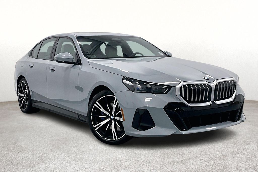 Gray (Brooklyn Grey Metallic) 2026 BMW 5 Series Sedan Rear-Wheel Drive 8-Speed Automatic