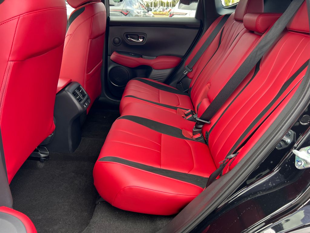 Thumbnail: 2025 Acura ADX - 21