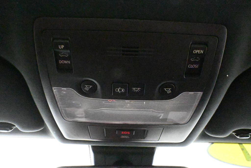 2017 Lexus IS 350 22