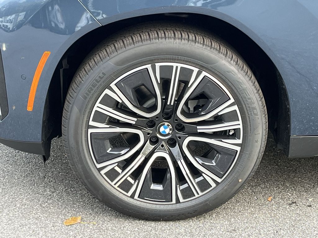 Thumbnail: 2026 BMW X3 - 10