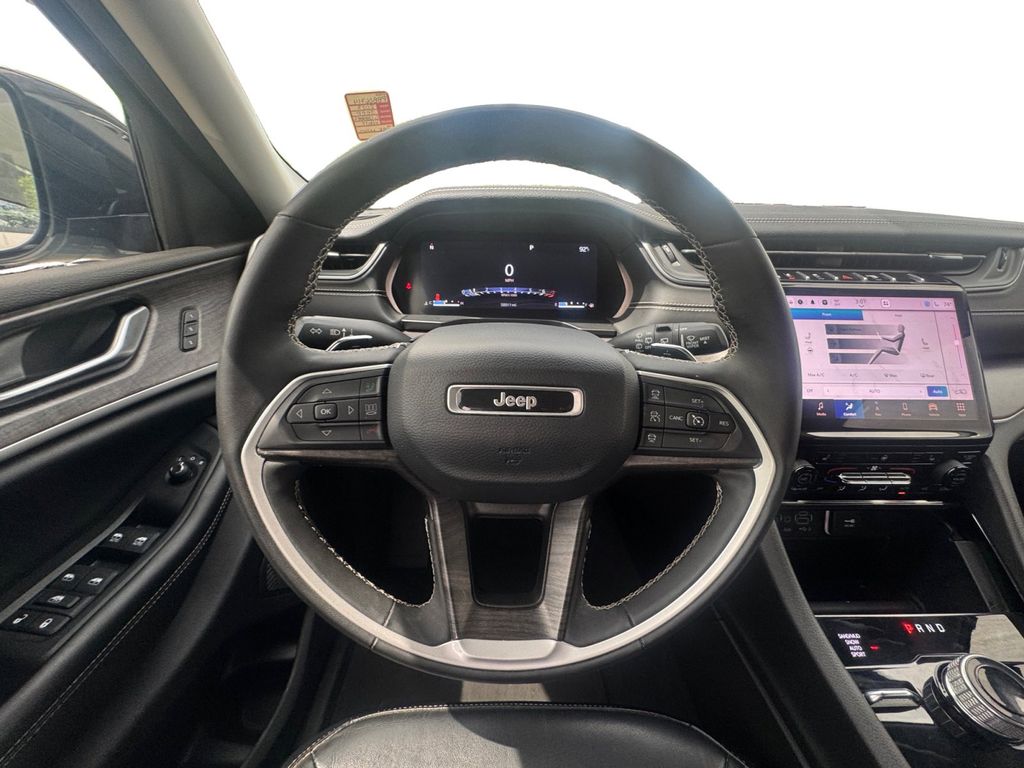 Used Car 2023 Jeep Grand Cherokee L  Limited For Sale Under $30,000 In Round Rock, Texas