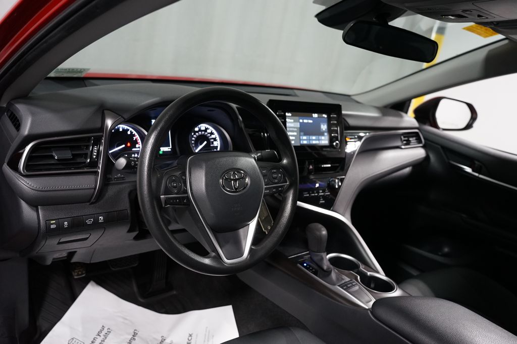 Thumbnail: 2023 Toyota Camry - 11
