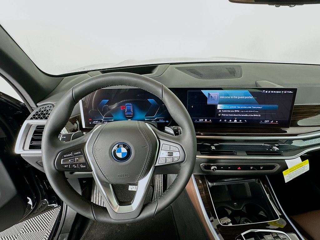 2026 BMW X5 xDrive50e 10