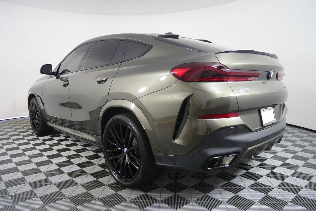 Thumbnail: 2027 BMW X6 - 5