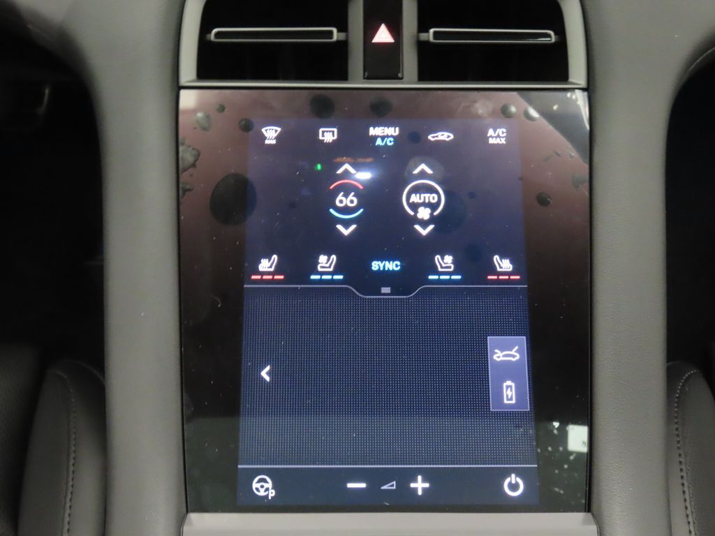 Thumbnail: 2026 Porsche Taycan - 29