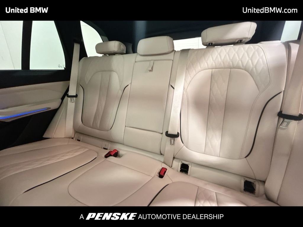 Thumbnail: 2023 BMW X5 - 21