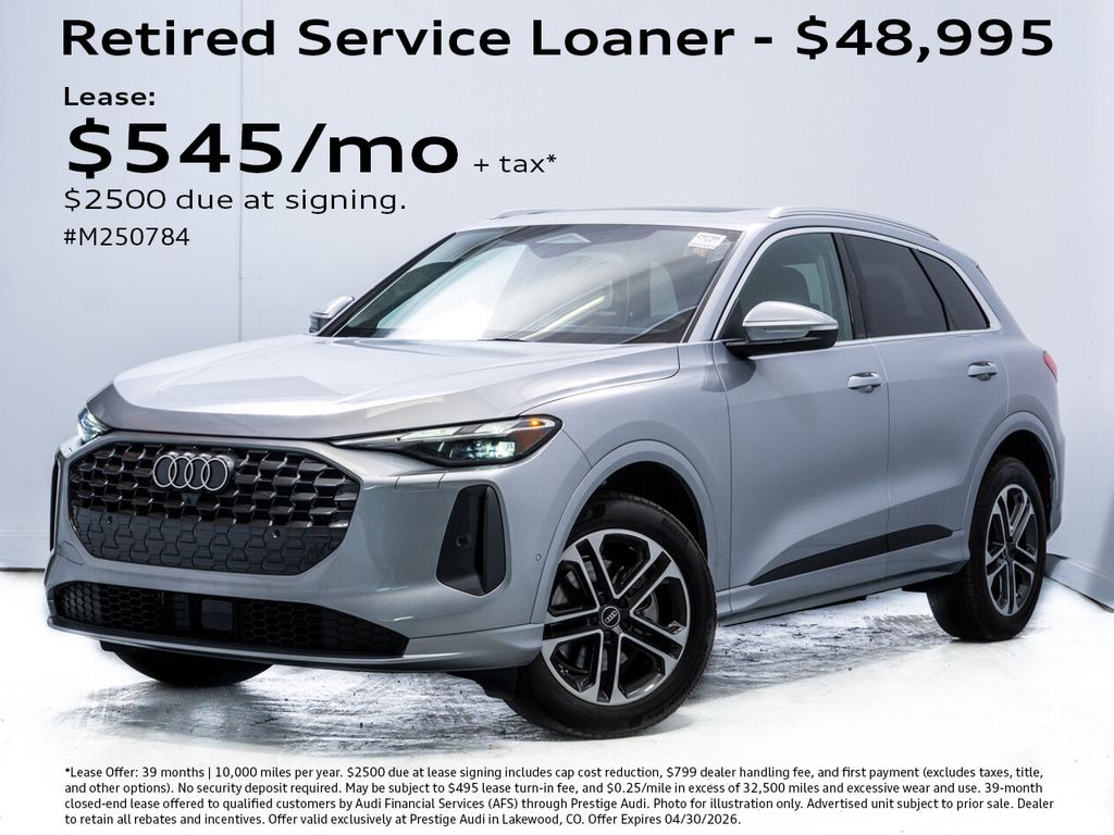 Florett Silver Metallic 2025 Audi Q5 quattro Premium 40 TFSI SUV / Crossover All-Wheel Drive 7-Speed Automatic