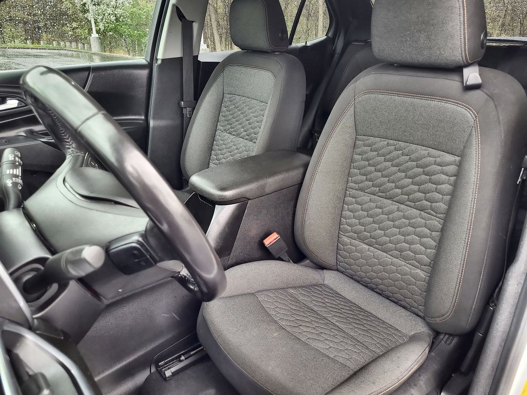 2018 Chevrolet Equinox LT 13
