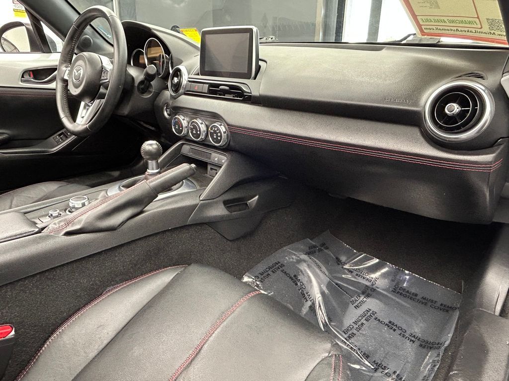 Used 2016 Ceramic Metallic Mazda Grand Touring image 36