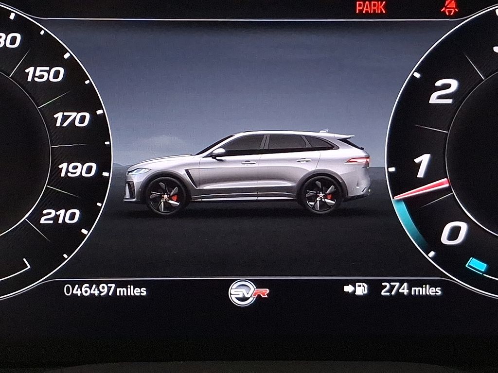 Thumbnail: 2023 Jaguar F-Pace - 22