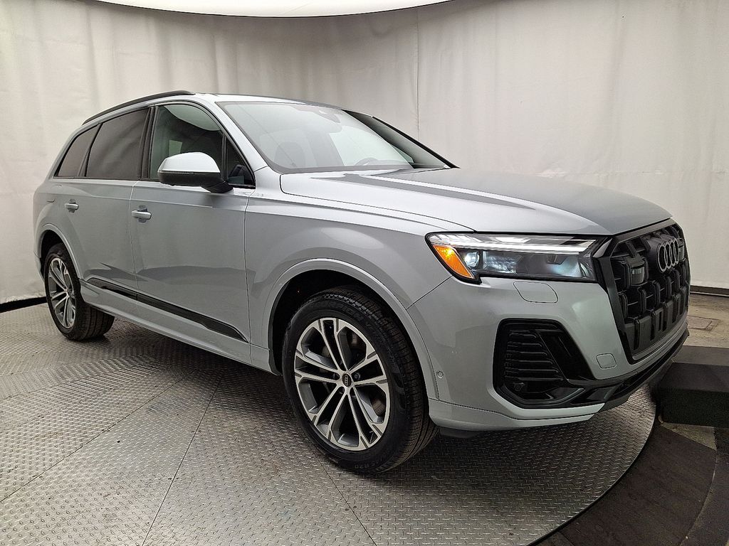 Thumbnail: 2026 Audi Q7 - 2