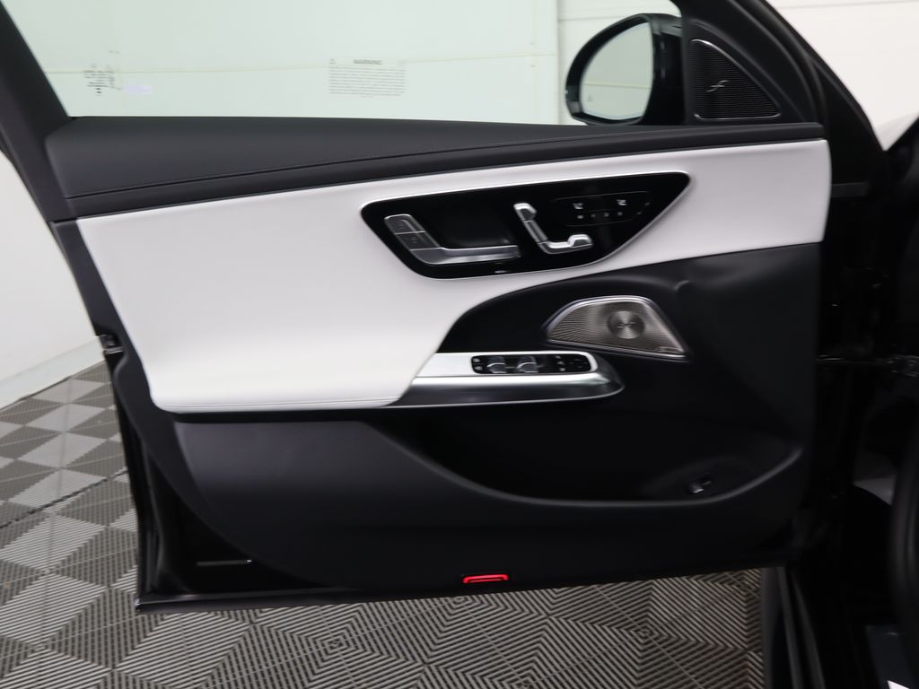 Thumbnail: 2026 Mercedes-Benz E-Class - 26