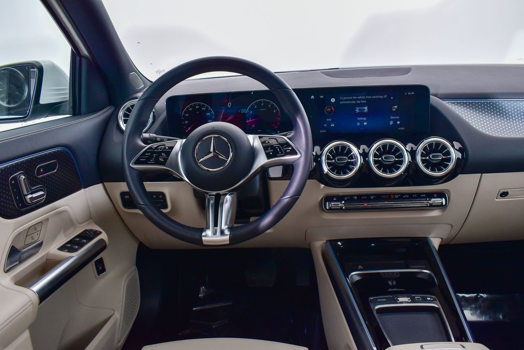 Thumbnail: 2026 Mercedes-Benz GLA - 22