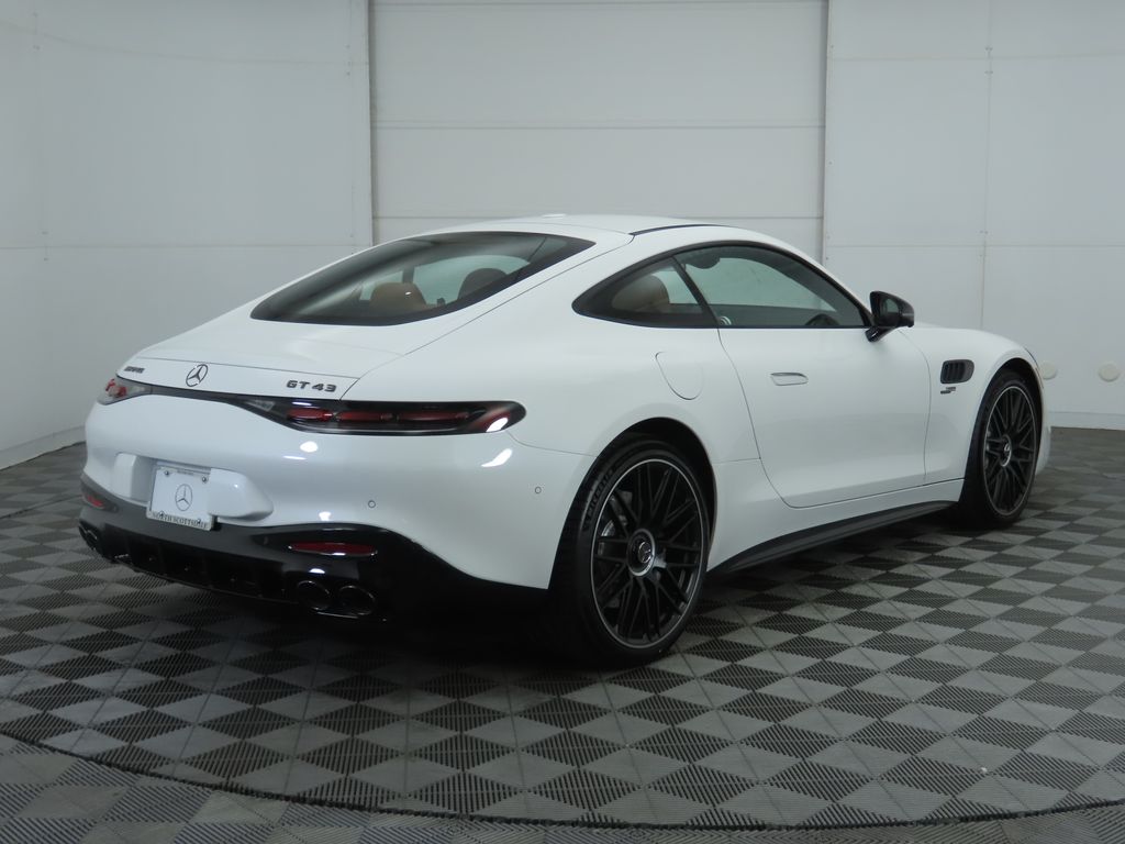 Thumbnail: 2025 Mercedes-Benz AMG GT - 5