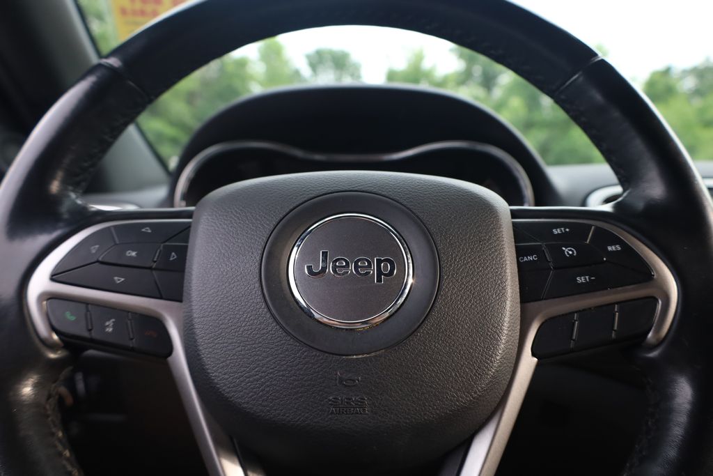 used 2019 Jeep Grand Cherokee car, priced at $16,849