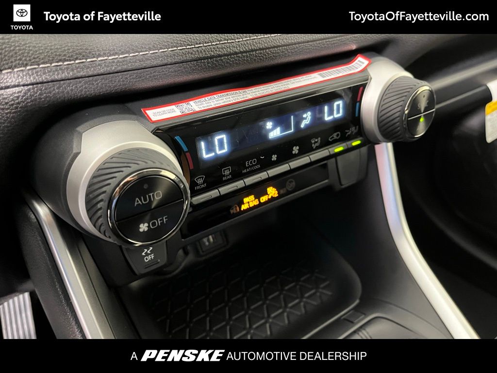 Thumbnail: 2025 Toyota RAV4 - 30