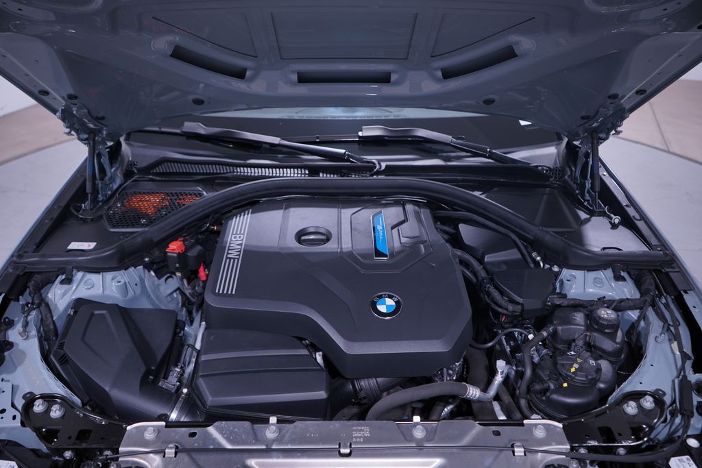 Thumbnail: 2024 BMW 3 Series - 24