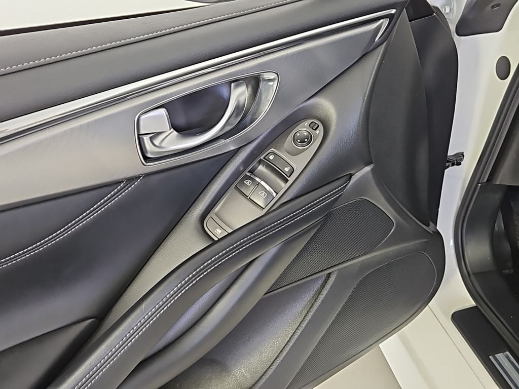 Thumbnail: 2019 INFINITI Q60 - 12