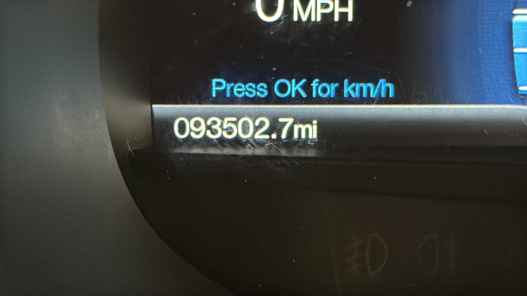 Used 2018 Shadow Black Ford SEL image 10
