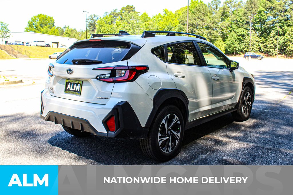 Used 2025 White Subaru Premium image 5