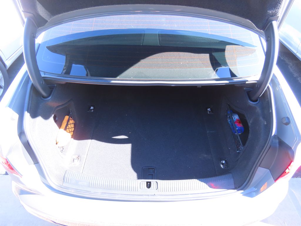 Thumbnail: 2021 Audi S4 - 12