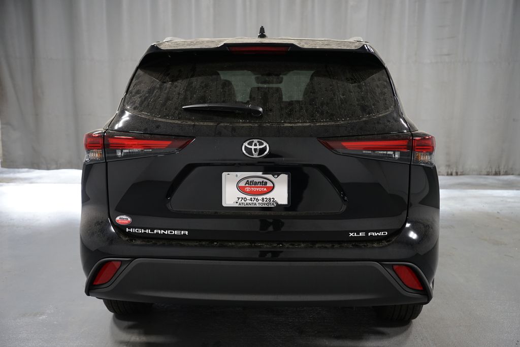 Thumbnail: 2026 Toyota Highlander - 8