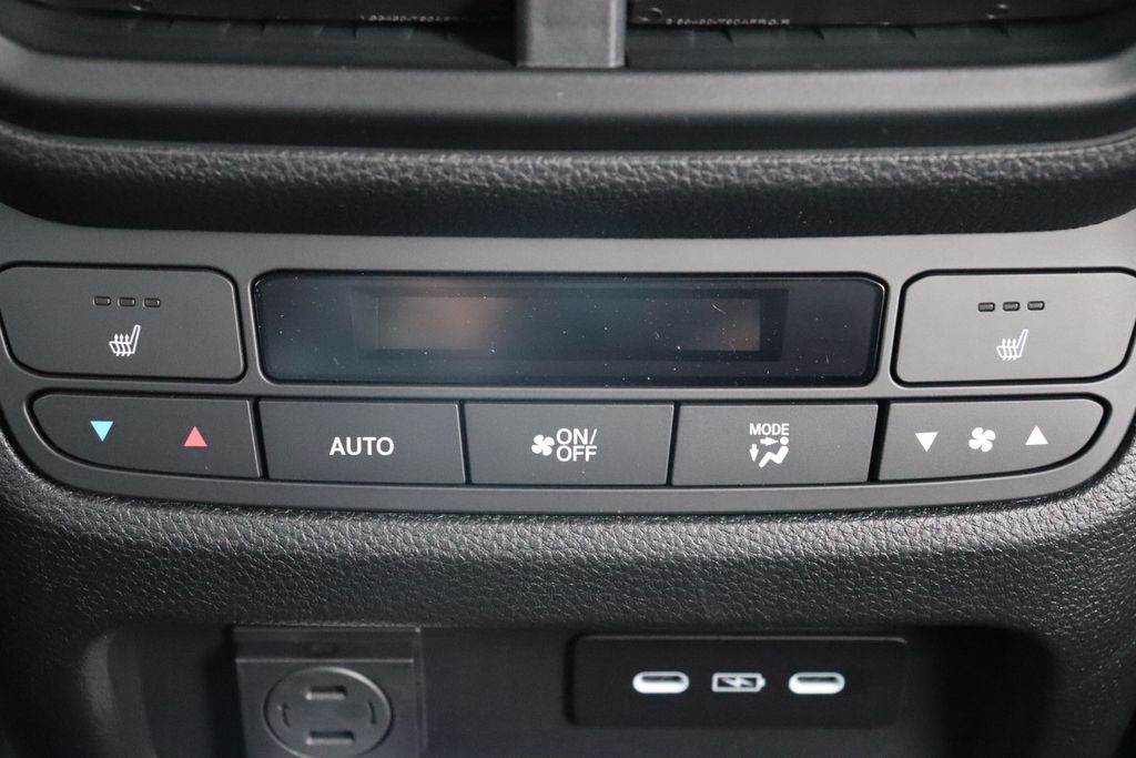 2025 Honda Pilot Elite 18
