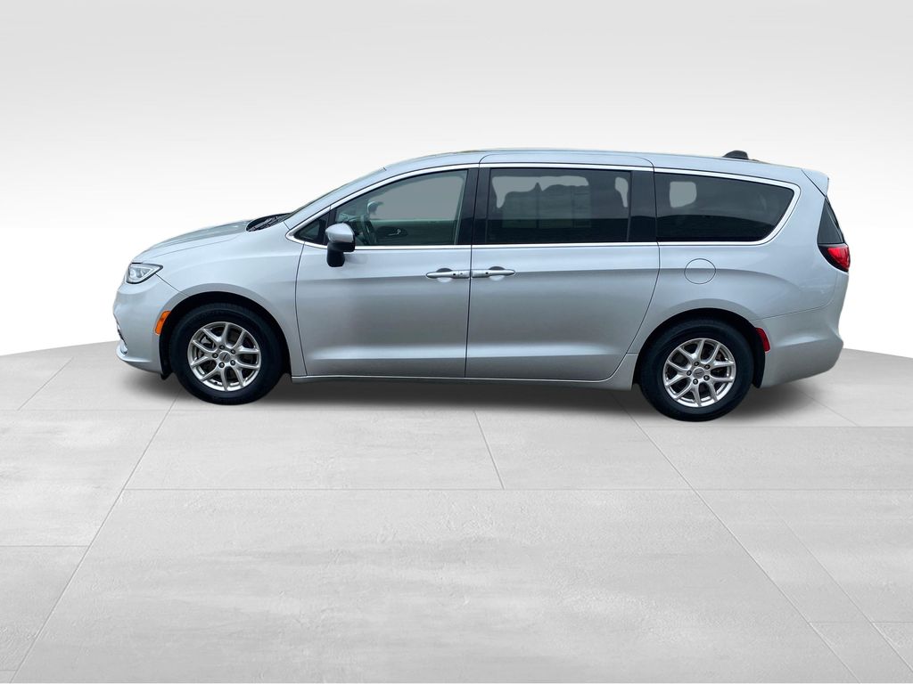2023 Chrysler Pacifica Touring L Silver at Bob Ruth Ford