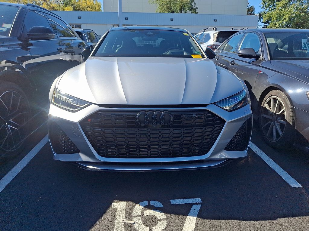 Thumbnail: 2021 Audi RS 7 - 2