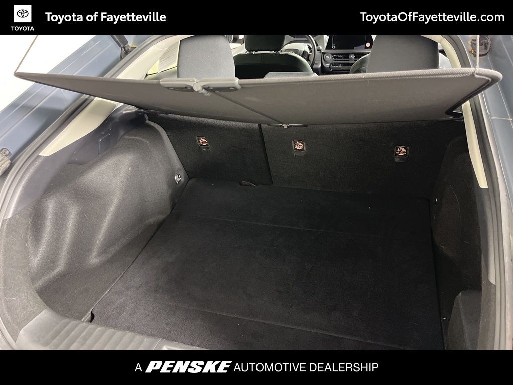 Thumbnail: 2024 Toyota Prius - 7