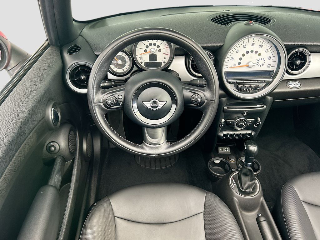 Thumbnail: 2013 MINI Cooper - 10