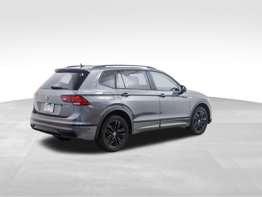 2022 Volkswagen Tiguan SE R-Line Black 4