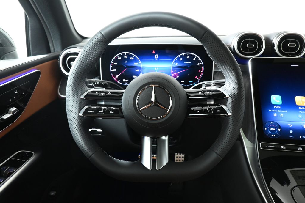 2025 Mercedes-Benz GLC 300 14