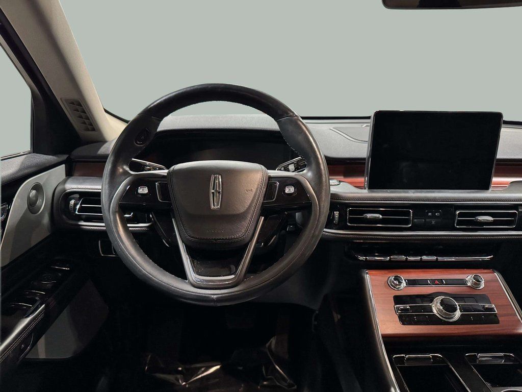 Certified Used 2022 Infinite Black Metallic Clearcoat Lincoln Grand Touring image 20