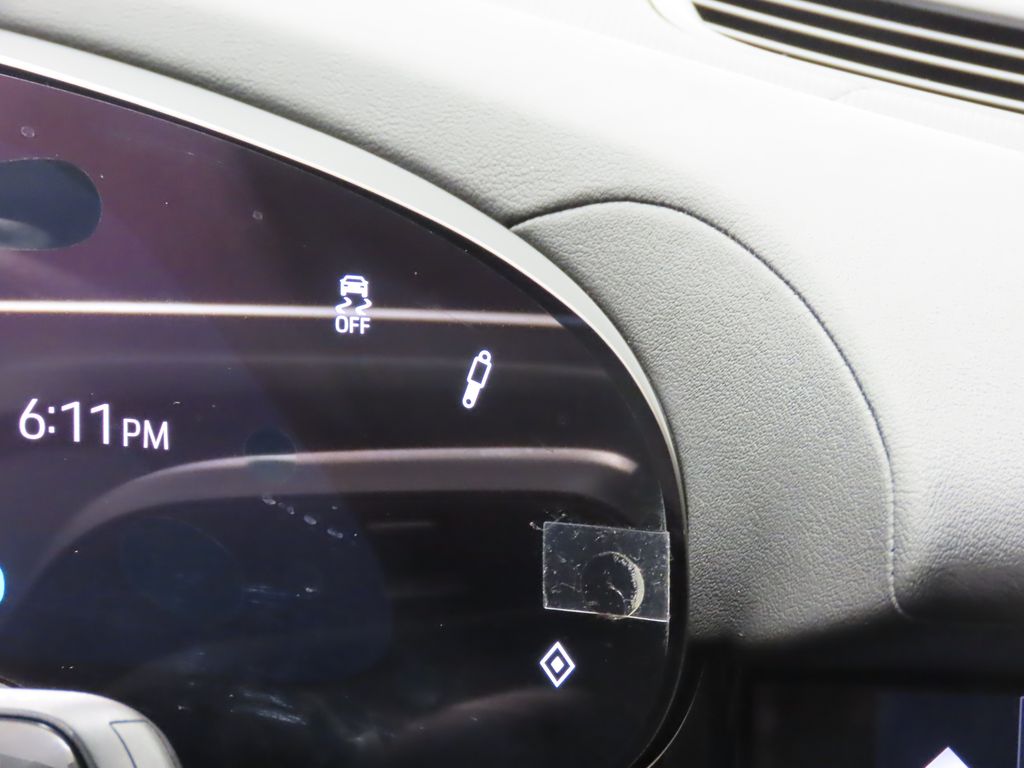 Thumbnail: 2024 Porsche Taycan - 23