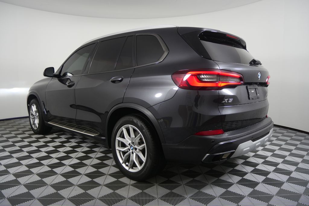 Thumbnail: 2023 BMW X5 - 5