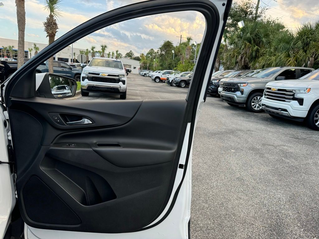 2021 Chevrolet Equinox LT 29