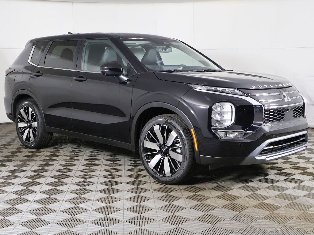 New 2026 Black Mitsubishi SE image 50