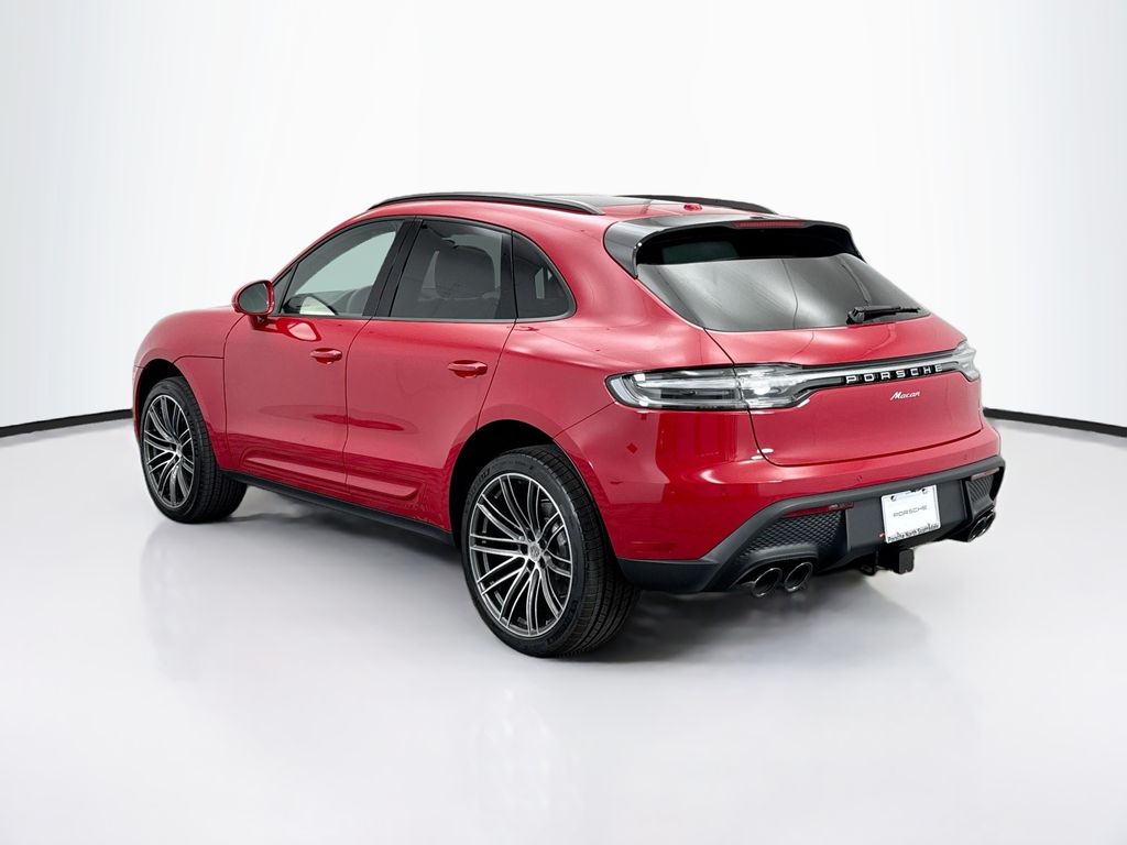 Thumbnail: 2026 Porsche Macan - 3