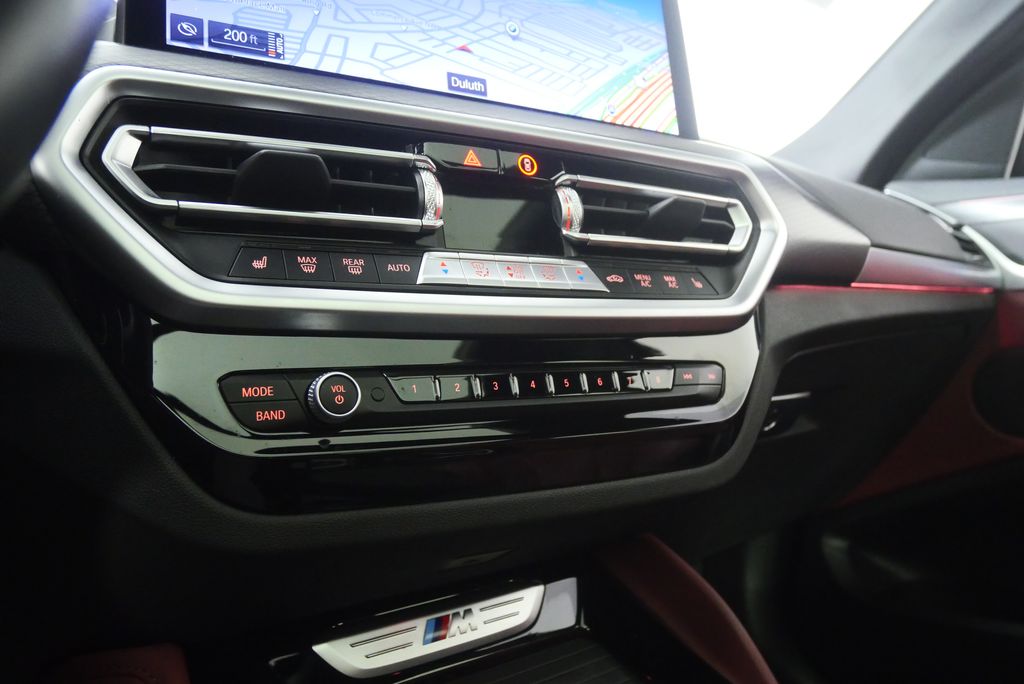 Thumbnail: 2023 BMW X4 - 27