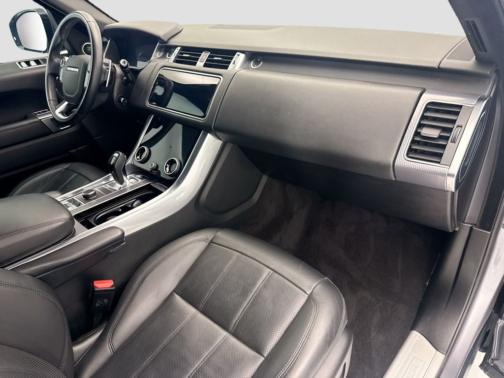 Thumbnail: 2020 Land Rover Range Rover Sport - 19
