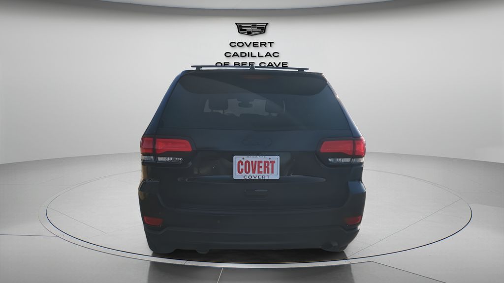 Used Car 2018 Jeep Grand Cherokee  Upland Edition For Sale Under $20,000 In Austin, Texas